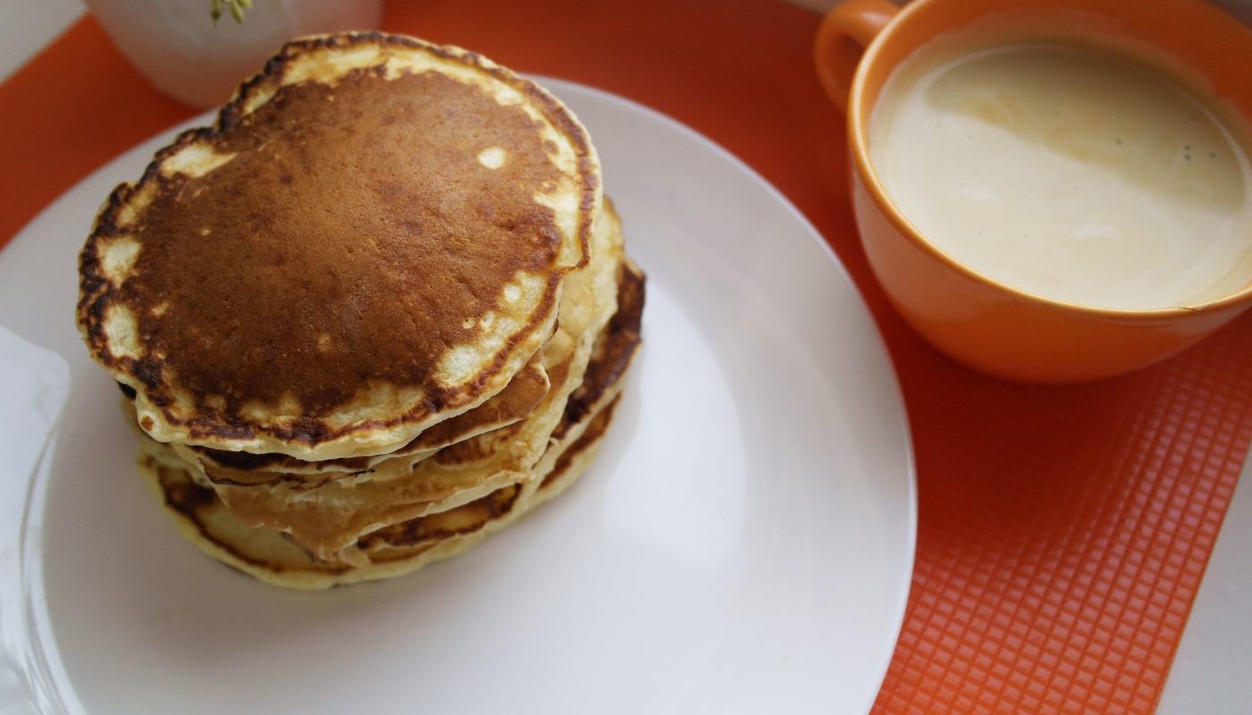 pancakes, clatite americane, reteta clatite americane, clatite pufoase