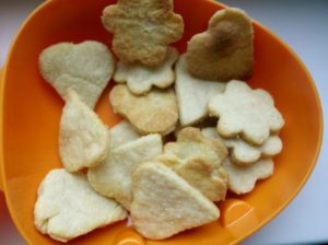 diversificare, gustare sanatoasa pentru copii, retete de biscuiti pentru copii, biscuiti cu cocos, biscuim, retete biscuim
